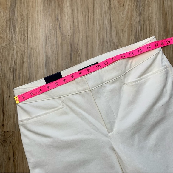 CHAPS Slimming Fit White Stretch Capri Pants Cropped - NEW with tags - Size 12 - Picture 9 of 11